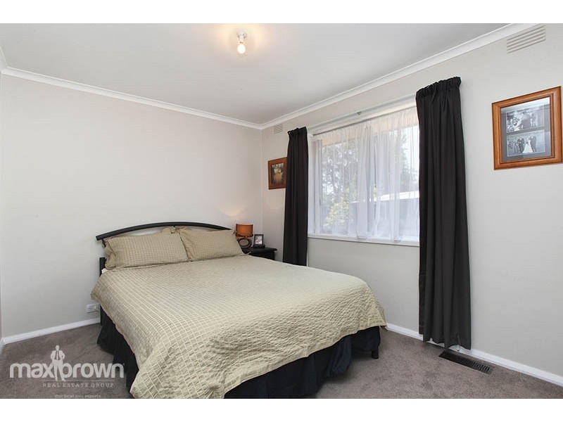 237 Manchester Road, Mooroolbark VIC 3138