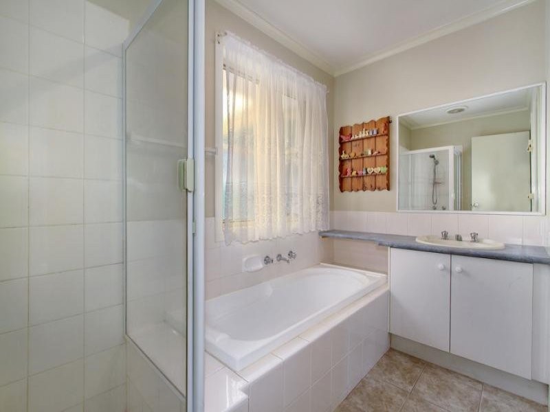 6/46-48 Bonnie View Road, Croydon North VIC 3136