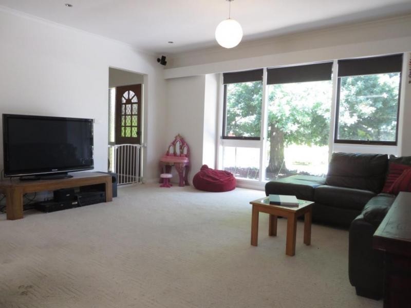 5/64 Beaufort Road, Croydon VIC 3136