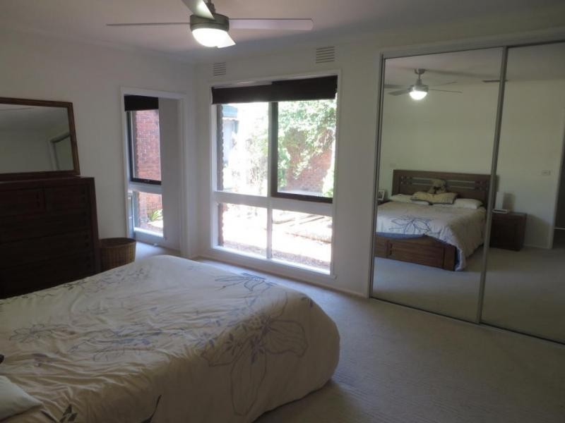 5/64 Beaufort Road, Croydon VIC 3136