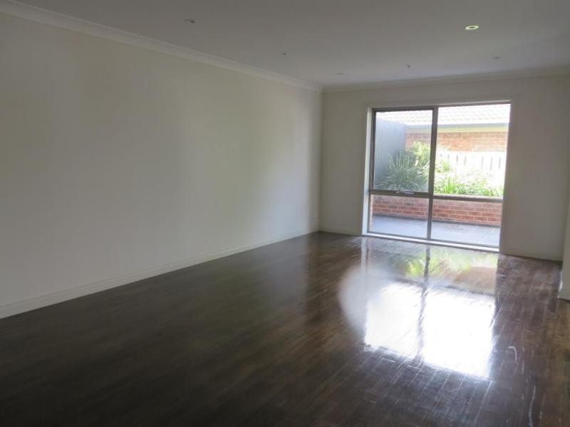 10/5-7 Alfrick Road, Croydon VIC 3136