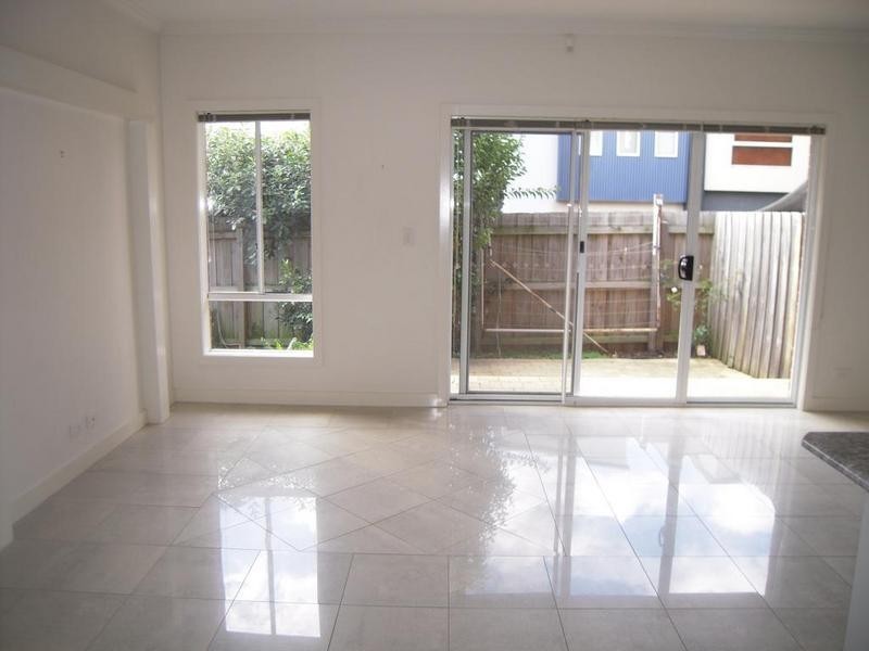 3/11 View Road, Bayswater VIC 3153