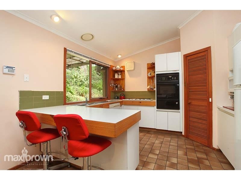 7 Lookout Road, Kalorama VIC 3766