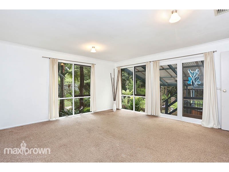 30 Beenak Road, Wandin North VIC 3139