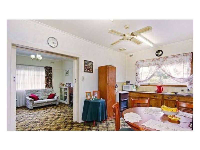 1 Gerald Street, Ferntree Gully VIC 3156