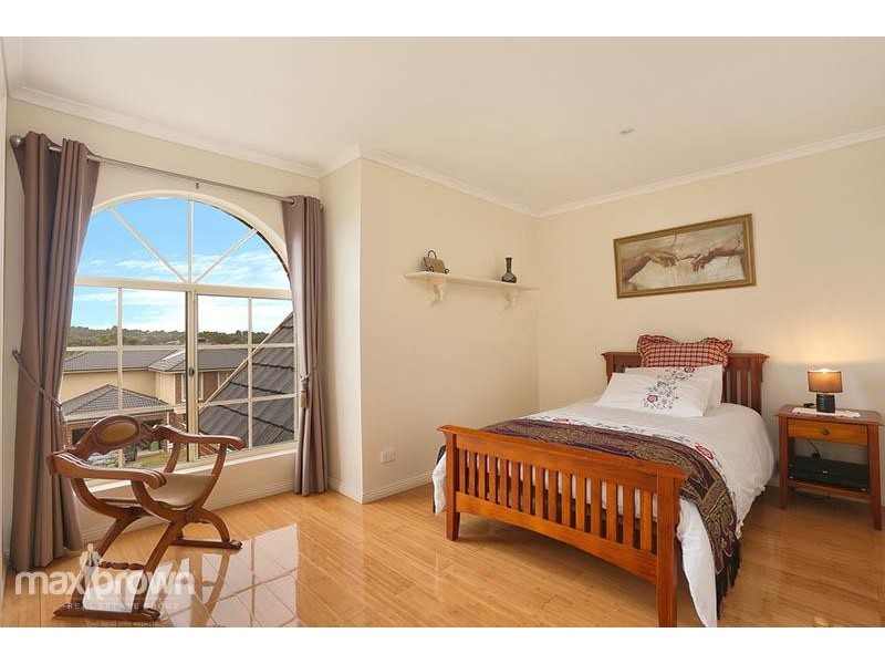 28 Pacific Drive, Mooroolbark VIC 3138