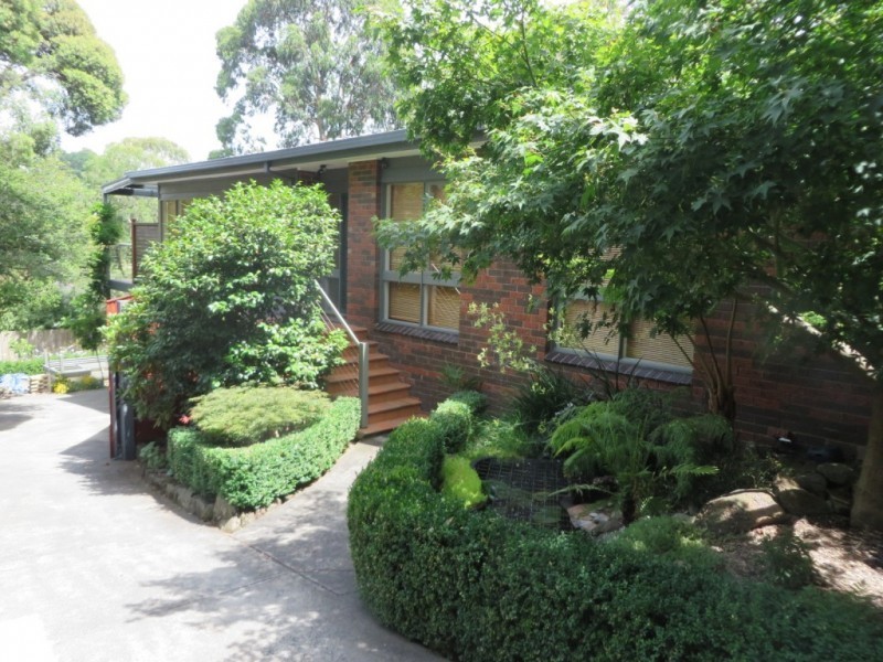 11 Sturdee Road, Donvale VIC 3111