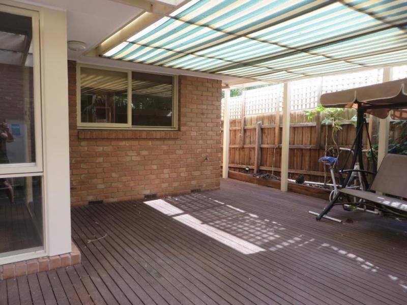 2/6 Kitchener Road, Croydon VIC 3136