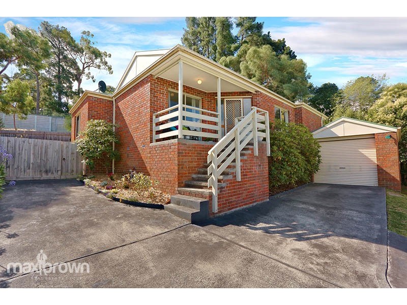 4/17 Wicklow Avenue, Croydon VIC 3136