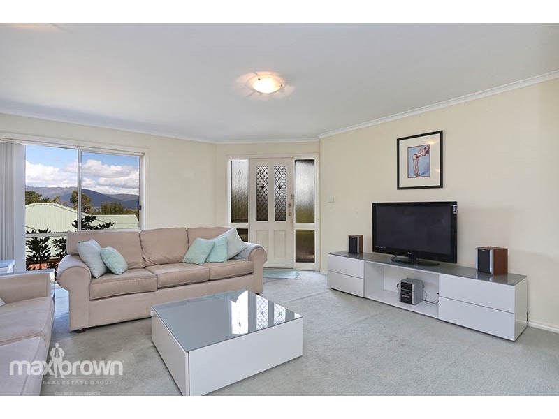 4/17 Wicklow Avenue, Croydon VIC 3136