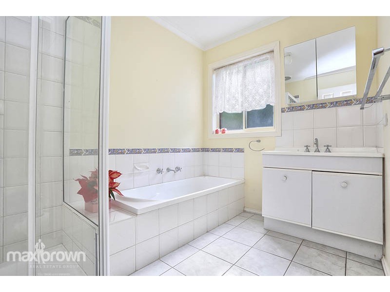 4/17 Wicklow Avenue, Croydon VIC 3136