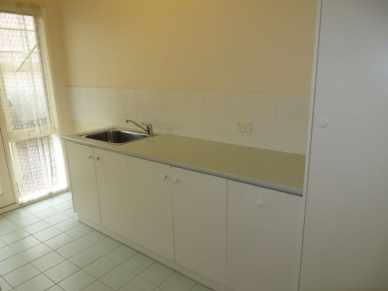 7 Defelice Place, Mooroolbark VIC 3138