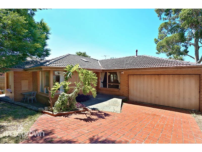 34 St Andrews Drive, Chirnside Park VIC 3116