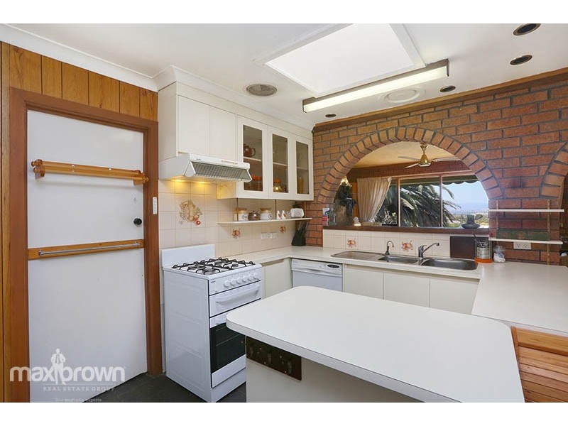 34 St Andrews Drive, Chirnside Park VIC 3116