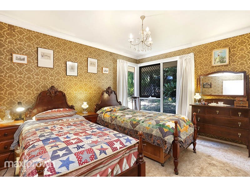 34 St Andrews Drive, Chirnside Park VIC 3116