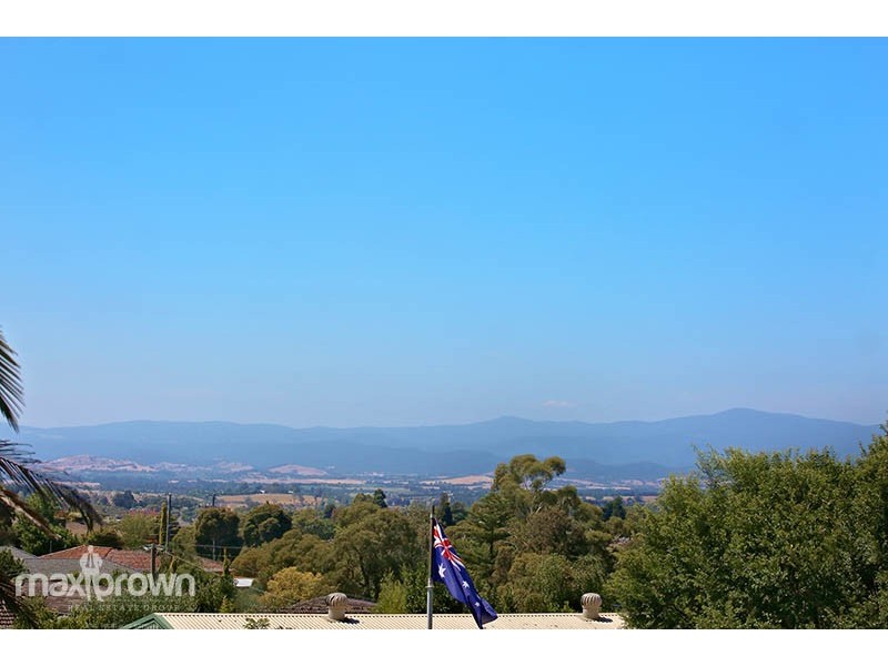 34 St Andrews Drive, Chirnside Park VIC 3116