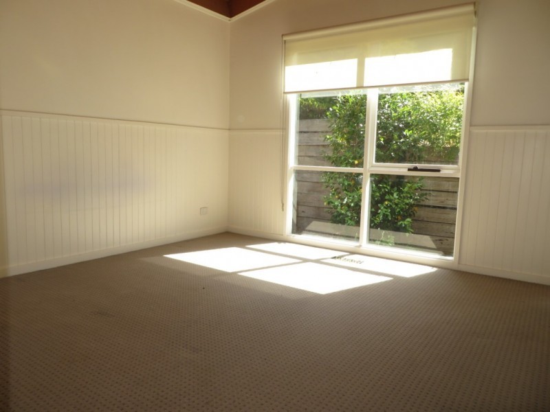 32 Smithacres Road, Montrose VIC 3765