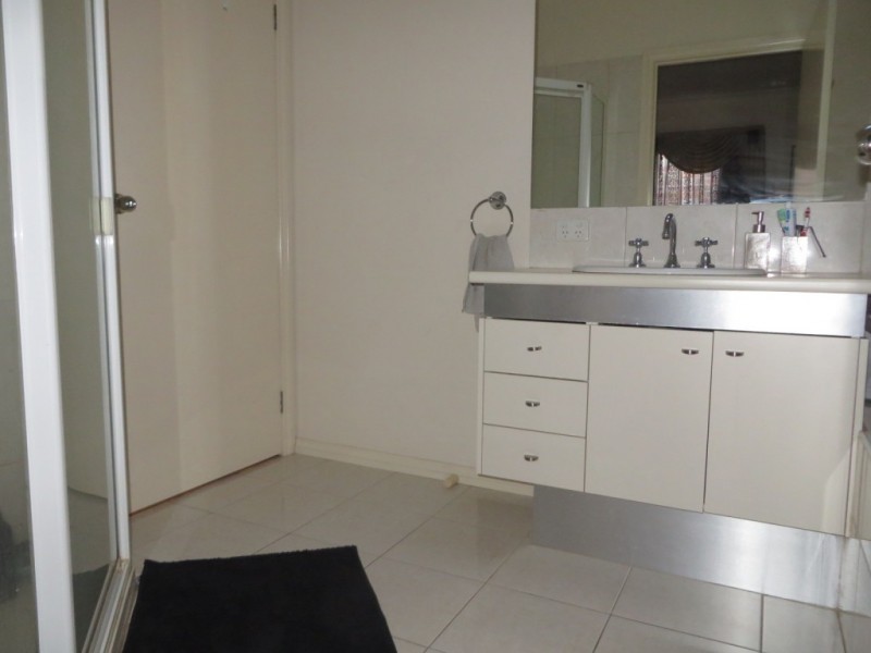 8/180 Dorset Road, Croydon VIC 3136