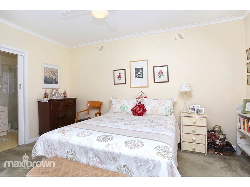 50 Marion Ave, Kilsyth VIC 3137