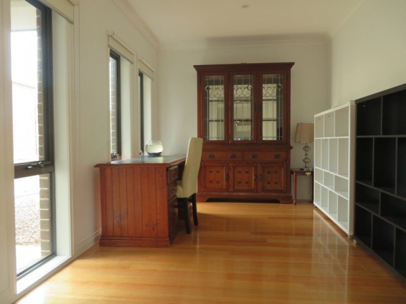 4/32 Karingal Street, Croydon North VIC 3136