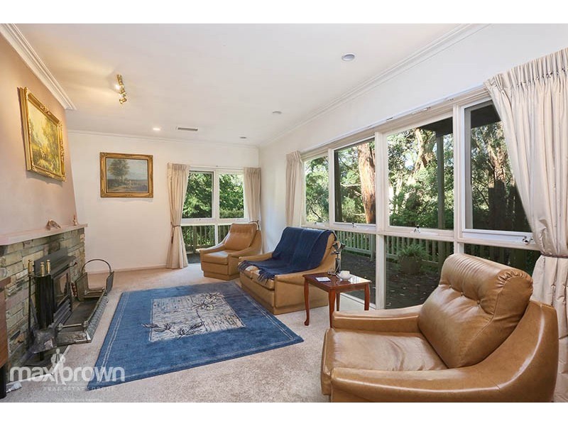 13 Warwick Road, Montrose VIC 3765