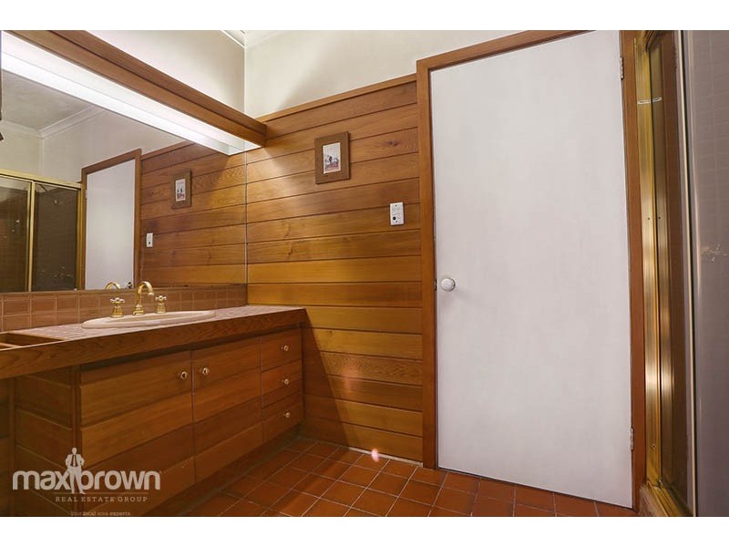 13 Warwick Road, Montrose VIC 3765