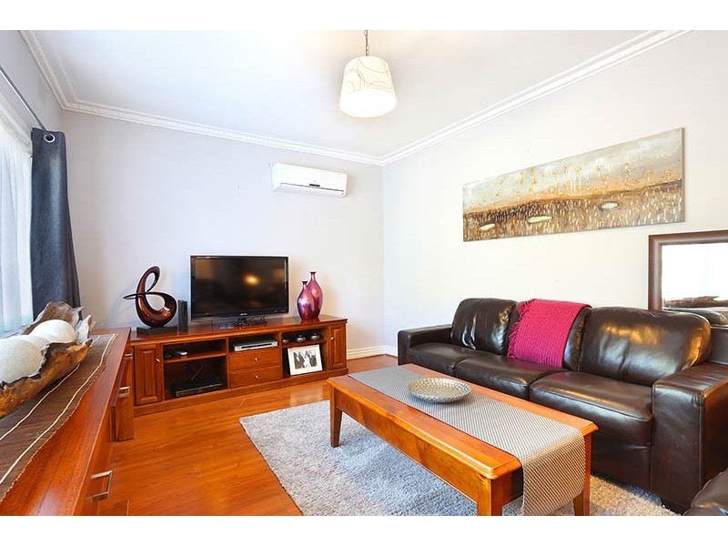 1/54 Orange Grove, Bayswater VIC 3153