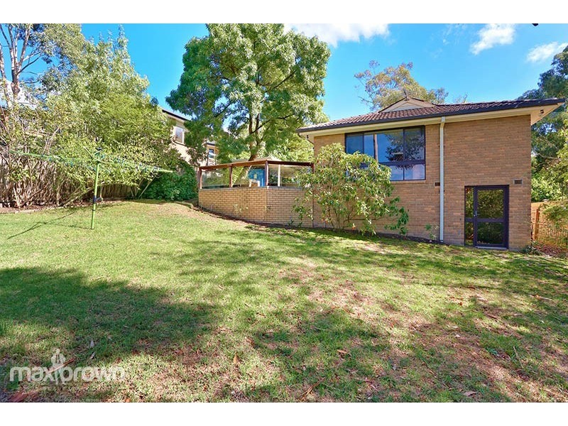 30 Lansell Road, Mooroolbark VIC 3138