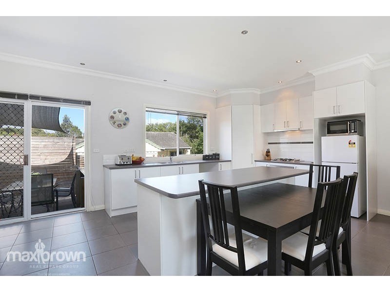 2/114 Anderson Street, Lilydale VIC 3140