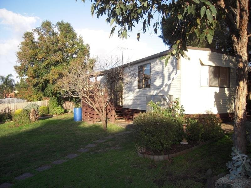 3A East Court, Croydon VIC 3136