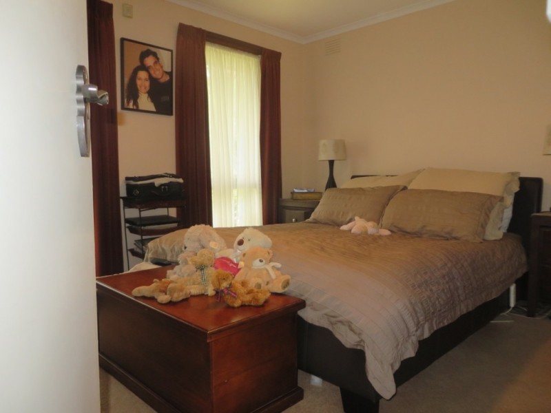 22 Timms Avenue, Croydon VIC 3136