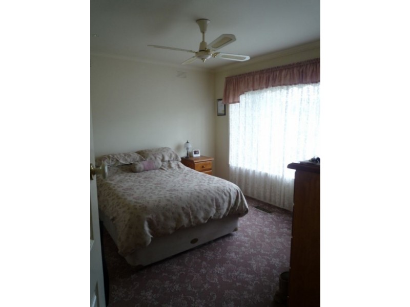 20 Geoffrey Drive, Kilsyth VIC 3137