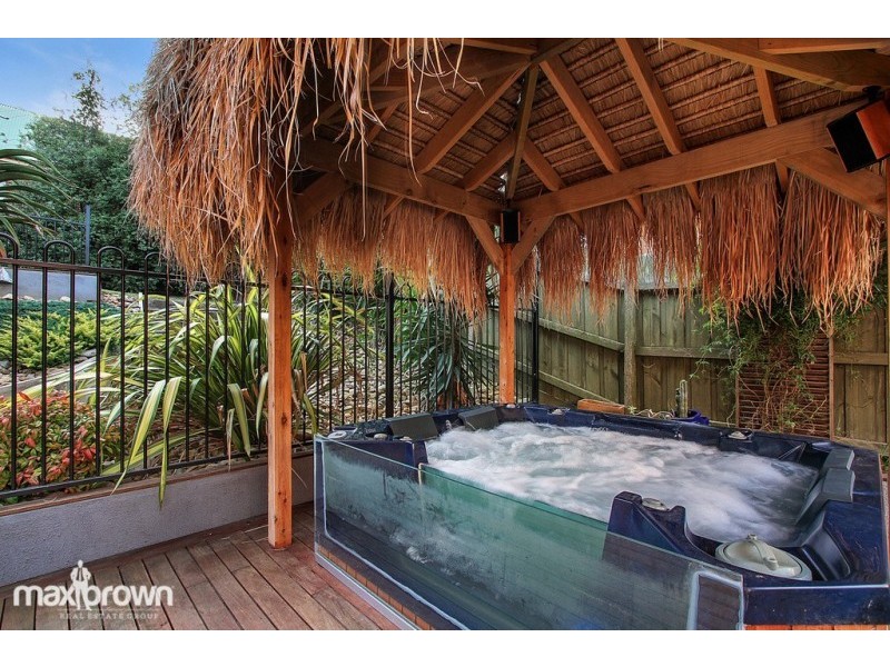 63 Yarra Valley Boulevard, Chirnside Park VIC 3116