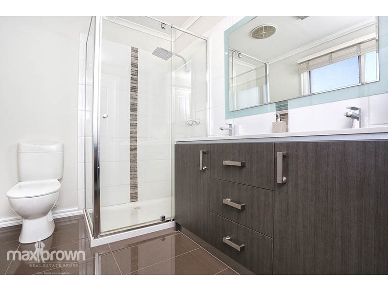 63 Yarra Valley Boulevard, Chirnside Park VIC 3116