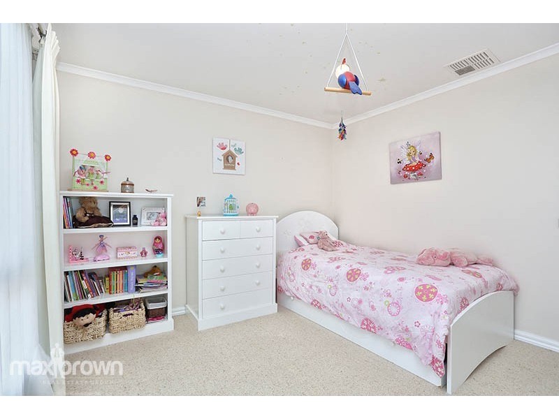 63 Yarra Valley Boulevard, Chirnside Park VIC 3116