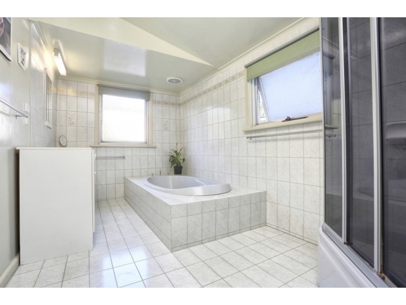 135 Clegg Road, Mount Evelyn VIC 3796