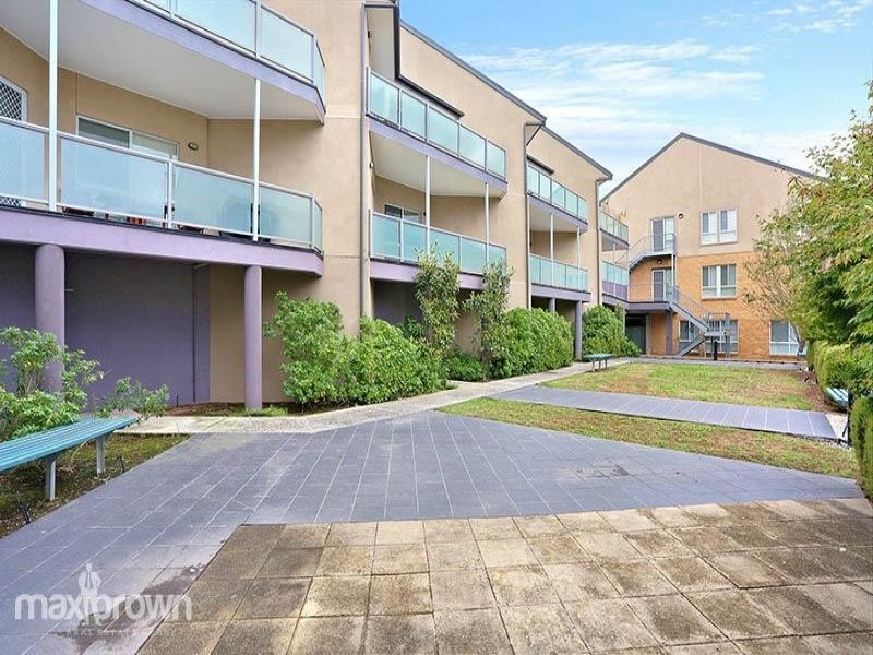 26/13-15 Hewish Road, Croydon VIC 3136