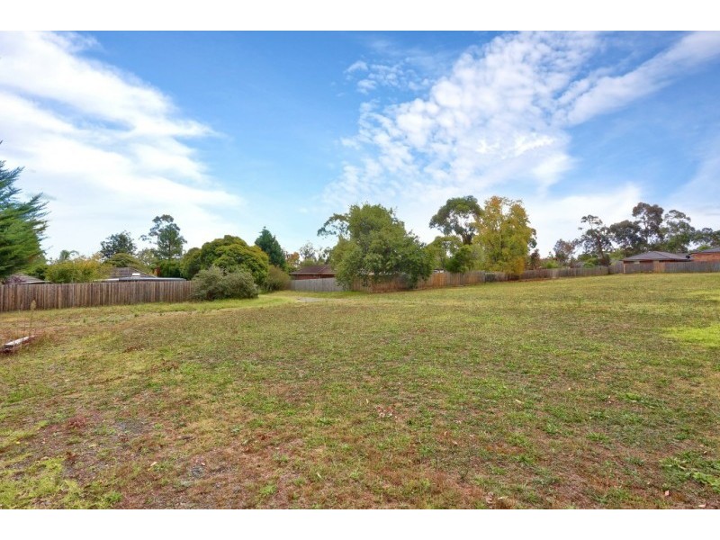 19 Cherylnne Crescent, Kilsyth VIC 3137