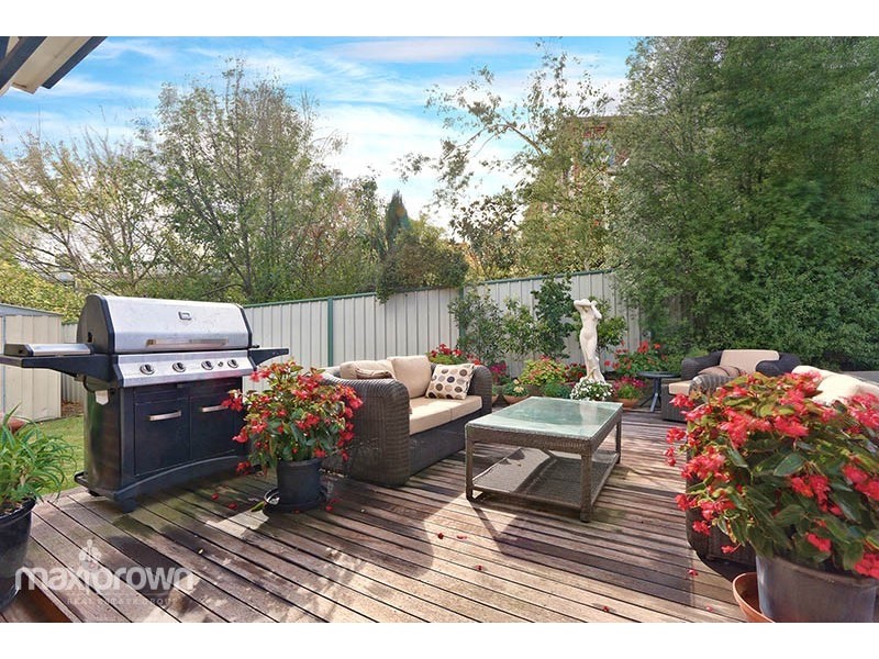 9 Parkview Terrace, Chirnside Park VIC 3116