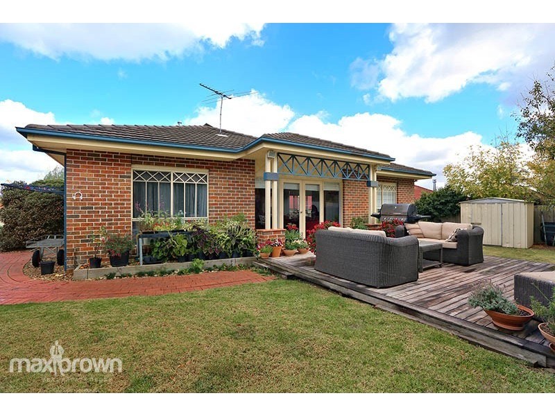 9 Parkview Terrace, Chirnside Park VIC 3116