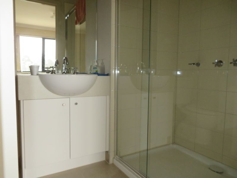 10 Spriggs Drive, Croydon VIC 3136