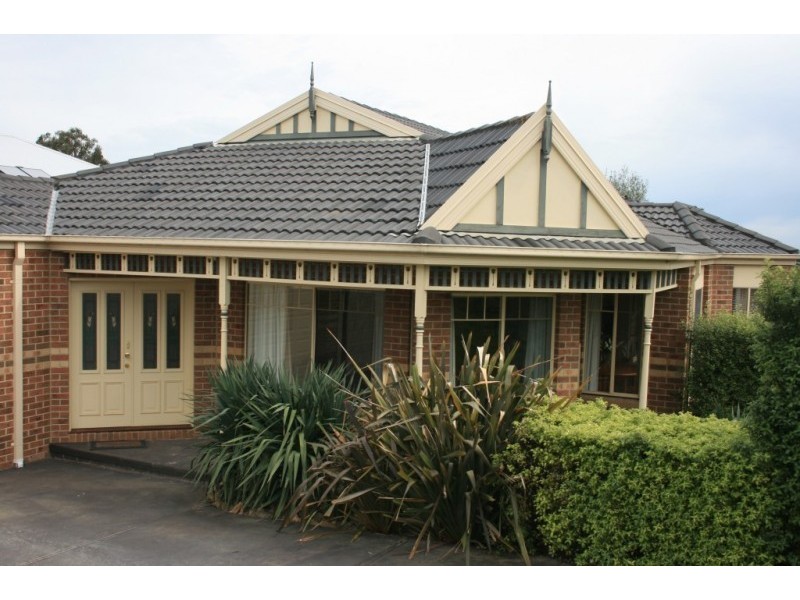 13 Classic Drive, Mooroolbark VIC 3138