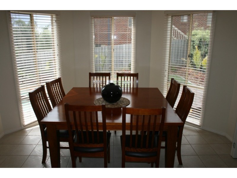 13 Classic Drive, Mooroolbark VIC 3138