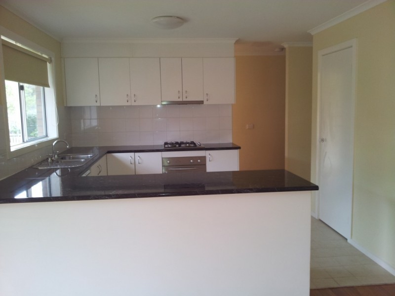 2/153 Lincoln Road, Croydon VIC 3136