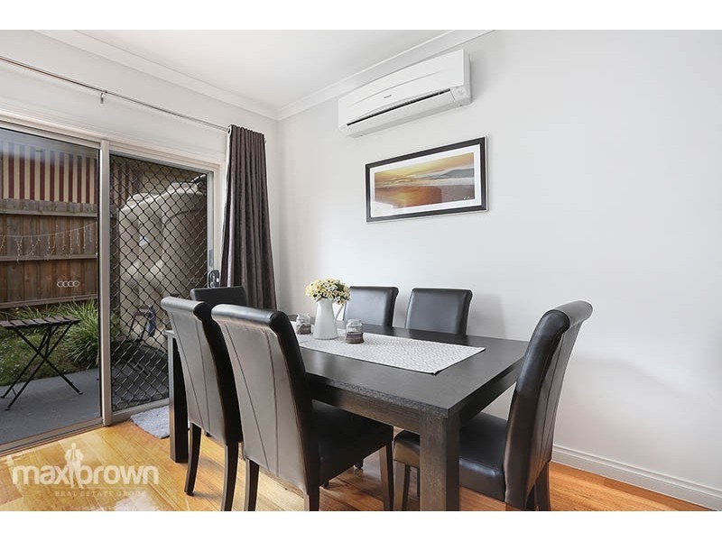 2/7 Mossfield Avenue, Ferntree Gully VIC 3156