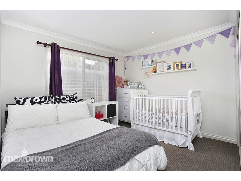 2/7 Mossfield Avenue, Ferntree Gully VIC 3156