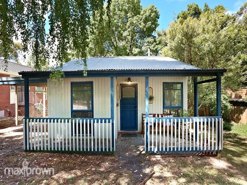 15 Boxtree Road, Montrose VIC 3765