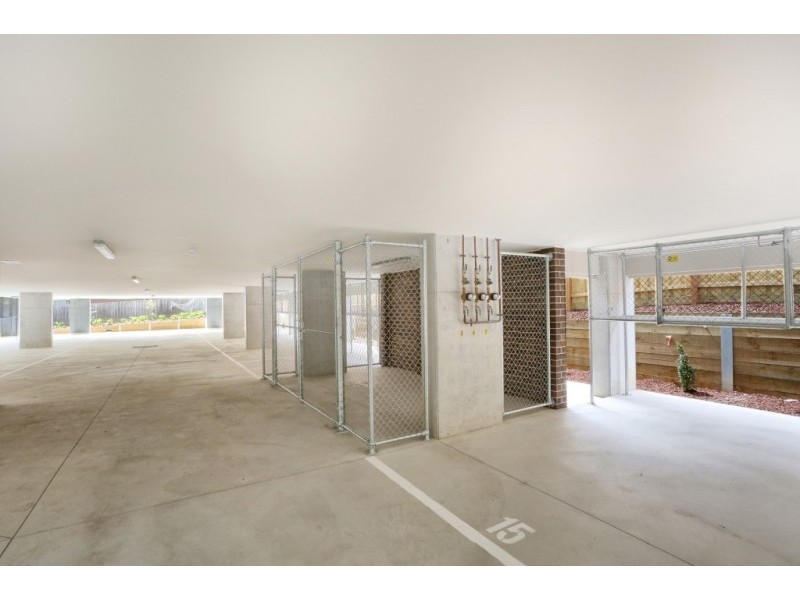 6/17 Landale Avenue, Croydon VIC 3136