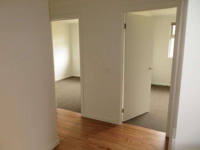 6/17 Landale Avenue, Croydon VIC 3136