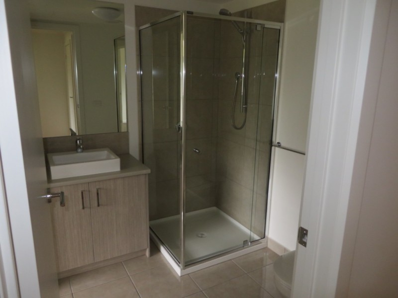 6/17 Landale Avenue, Croydon VIC 3136